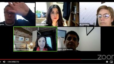 La audiencia fue transmitida en vivo por YouTube.