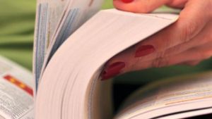 La RAE estudia incorporar el pronombre «elle» a sus definiciones