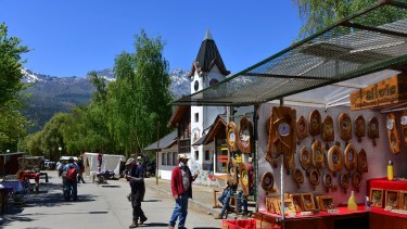 La feria de El Bolsón es uno de los principales atractivos del destino de la Comarca Andina. Archivo