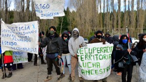 Toma de El Foyel: Nación pidió que se convoque a una mesa de diálogo