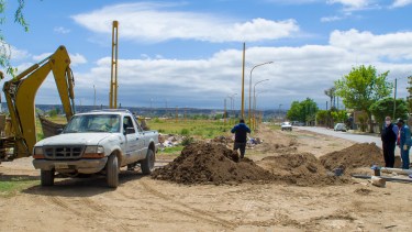 Con la instalación de una bomba, loteos de la zona sur de regina podrán conectarse a la red cloacal. (Foto gentileza)