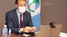 Imagen de Gutiérrez participa del anuncio de la nueva cuarentena con Alberto Fernández