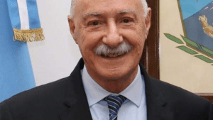 Lamentan la muerte de Juan José Ciácera, titular del CFI