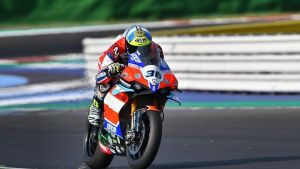 Tati Mercado largará 16 en la primera final del Superbike