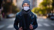 Imagen de Cipoleño ideó un barbijo económico y de máxima seguridad