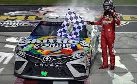 Busch se despidió del título de la Nascar con una victoria