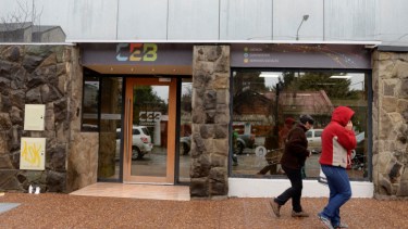 Desde la CEB aseguran que entrar al canje que proponen desde el gobierno nacional implicaría un ahorro de 22 millones de pesos mensuales. (foto archivo)
