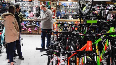 Las ventas de bicicletas se triplicaron en relación a los registros de 2017 en nuestro país. (Foto: Juan Thomes)