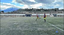 Imagen de Cruz del Sur volvió a entrenar y analiza si juega el Regional