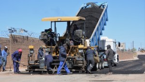 Cutral Co: obras de asfalto para los barrios nuevos