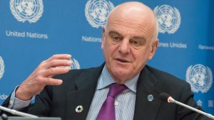 Experto de la OMS ya no recomienda tanto el confinamiento