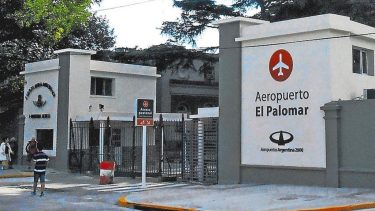 El aeopuerto de El Palomar no fue habilitado.