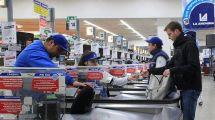 Imagen de En Neuquén hay varios supermercados afectados por coronavirus