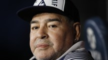 Imagen de La emoción de Maradona y el caño de Rivero, las perlas del regreso del fútbol