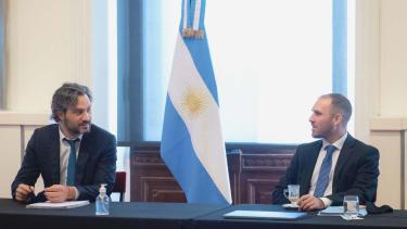 Los ministros Cafiero y Guzmán encabezaron la reunión del gabinete económico.