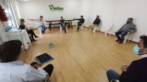 El intendente de Viedma se reunió con propietarios de tierras