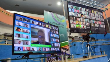 La Legislatura de Río Negro volvió a sesionar de forma remota. Foto; Marcelo Ochoa
