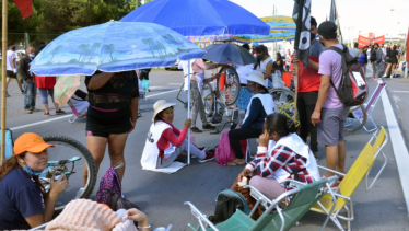 Fue la segunda jornada consecutiva en la que las organizaciones sociales se manifestaron en las rutas de Neuquén. Foto: Yamil Regules