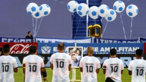 Copa Diego Maradona: El fútbol argentino se abrazó ante el dolor