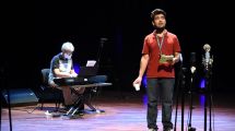 Imagen de Música en el Complejo Cultural Cipolletti con el tenor venezolano César Barrera