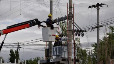 La Cámara de Comercio reginense pidió detalles sobre los estudios para autorizar el aumento en la tarifa eléctrica.