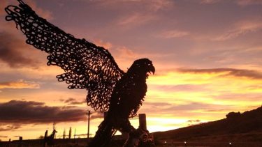 Piedra del Águila se prepara para recibir a miles de turistas que irán el 14 de diciembre a ver el eclipse solar total. (Foto: Gentileza Neuquén Tur).