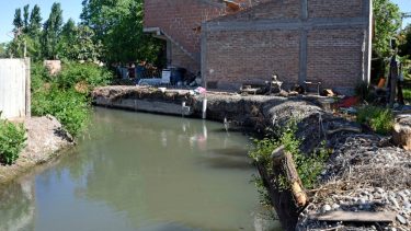 La interrupción del tránsito sobre el Arroyo Durán será por tres meses aproximadamente (foto Florencia Salto)