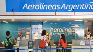 Aerolíneas Argentinas: vuelos demorados por asambleas de aeronáuticos en Ezeiza