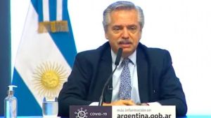 Fernández: “Me acuerdo de una candidata con botas entre la inundación y nada hicieron»