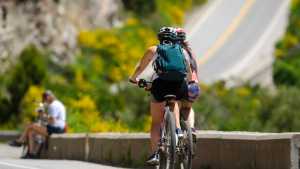 Cuántas muertes se evitan por caminar y andar en bici