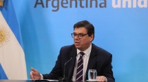 Imagen de El ministro de Trabajo confirmó que se prorroga prohibición de despidos y doble indemnización