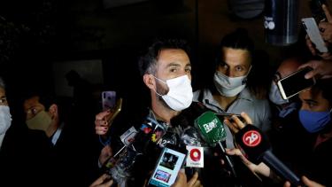 "Diego se encuentra en muy buen estado, la verdad que anímicamente con ganas de irse a la casa", estimó el doctor Luque.