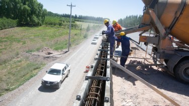 Ruta 22 inédita: en ocho meses se hizo más que en ocho años