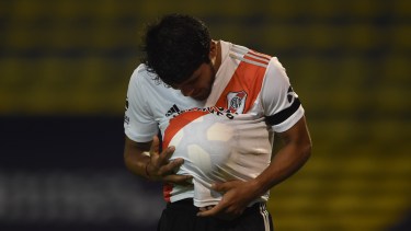 Rojas abrió el camino de la victoria de River sobre Central. 