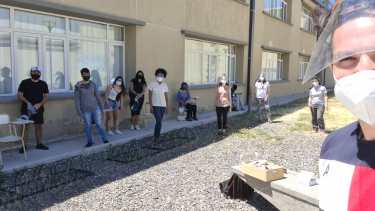 La sede Alto Valle/Valle Medio vio regresar esta semana a los primeros docentes y alumnos en el contexto de pandemia.