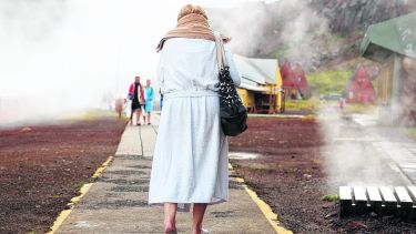 El clásico de cada verano, ir a Copahue para visitar su clásico Complejo Termal. Foto: Juan Thomes.