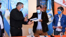 Imagen de Bono navideño de $12.000 para municipales de Cutral Co