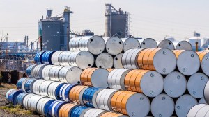 El Brent llegó al precio más alto en dos años y presiona los surtidores