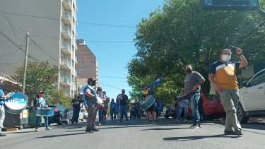 UPCN se manifestó en la sede gremial y en Casa de Gobierno, con cortes al tránsito. Foto: Gentileza