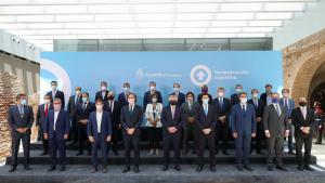 Fernández firmó el pacto fiscal sin Rodríguez Larreta