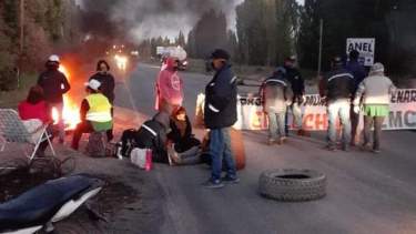 Los municipales de Centenario no volverán a cortar mañana. (Gentileza).-