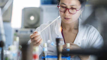 Afirman que quienes probaron la EpiVacCorona no sufrieron efectos secundarios. (Gentileza).-