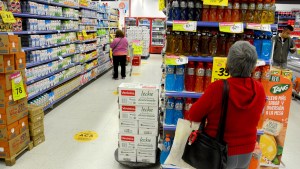 Para no ser pobre, una familia necesitó en febrero un ingreso de 57.997 pesos