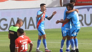 En un partidazo, Independiente cayó ante Arsenal y quedó afuera. Mirá los goles
