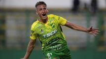 Imagen de Copa Sudamericana: Defensa finalista por los goles de Braian Romero