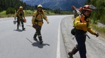 Imagen de Investigan el origen del incendio forestal en El Bolsón