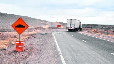 A la ruta nacional 23 le faltan 95 kilómetros de asfalto. Foto: José Mellado