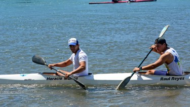 La dupla roquense Muñoz -Leyes será uno de los botes K2 senior en la largada en Isla Jordán el próximo sábado. Foto/ Andres Maripe