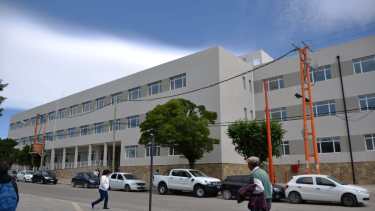 En uno de los consultorios del hospital público de Zapala sucedió el hecho. (Archivo).