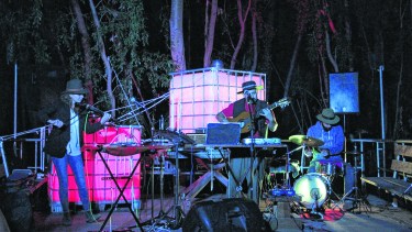 Música y teatro al aire libre en Roca y Neuquén